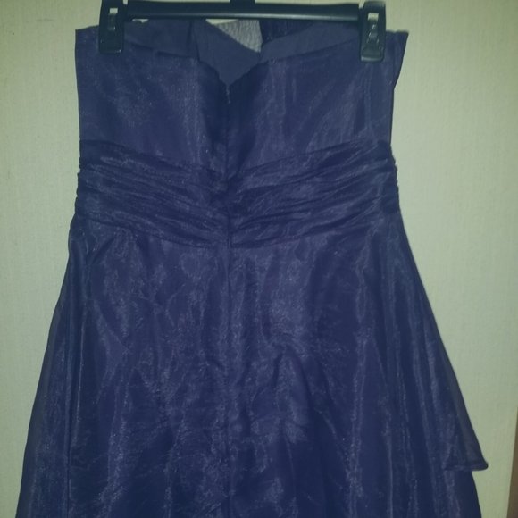 Bridesmaid's Dress - Picture 2 of 4